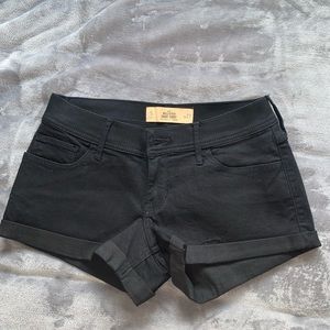 Hollister low rise Jean shorts